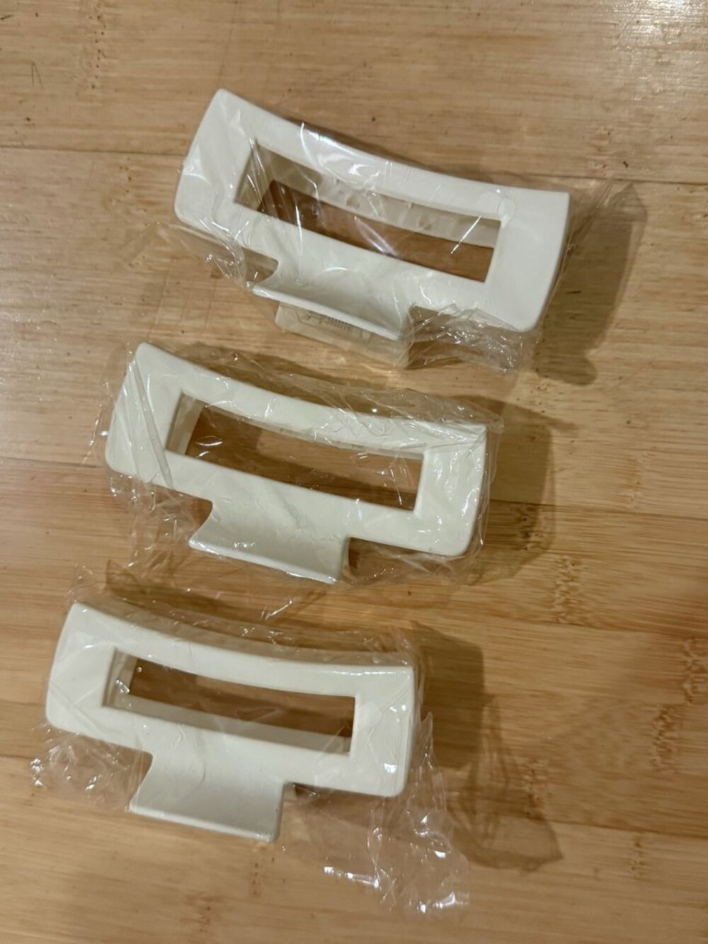 Claw Clips Set of 3 Large 4.3in Cream Ivory NWOT Matte Acetate